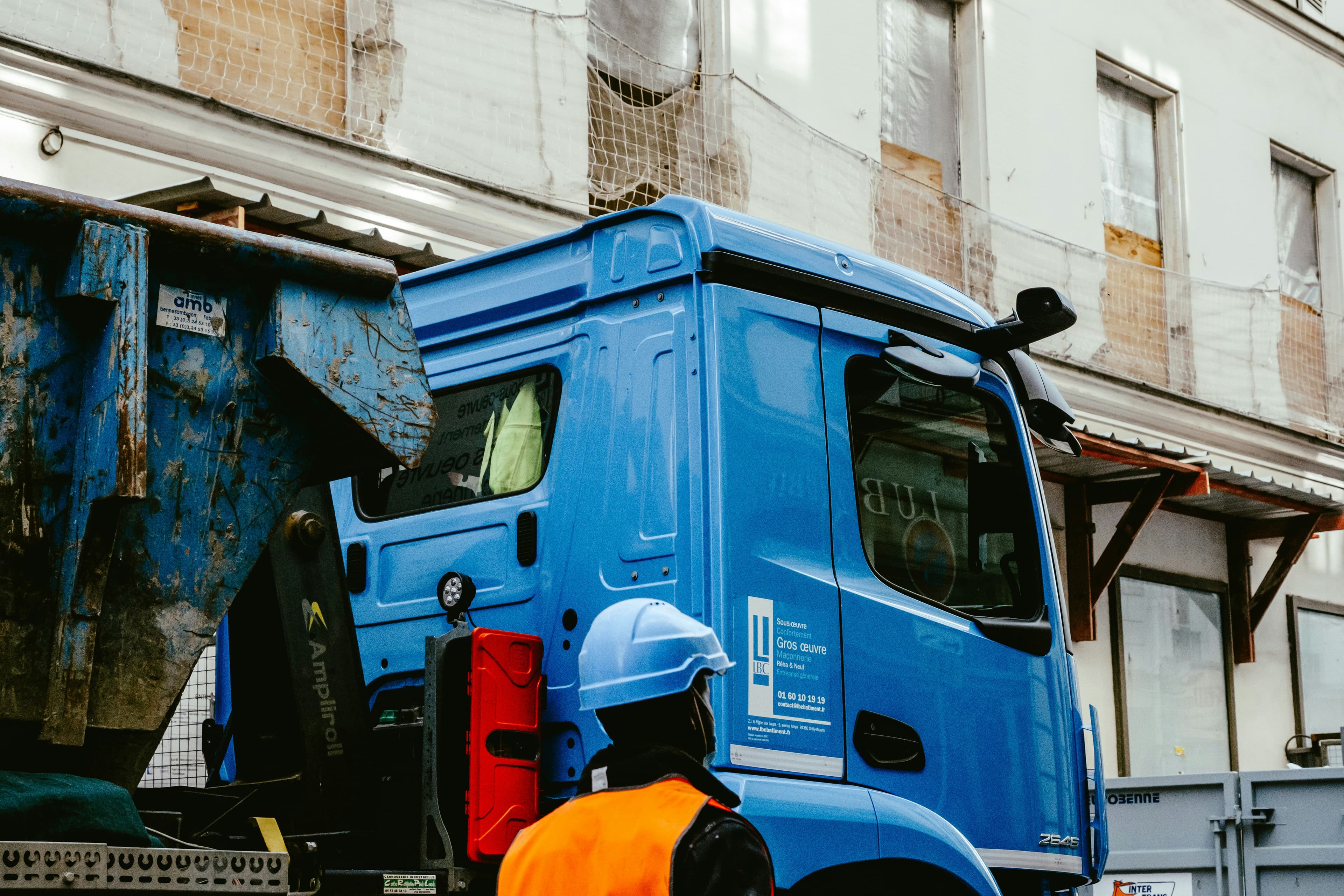 Commercial truck inspection at Jerry's in Roberts